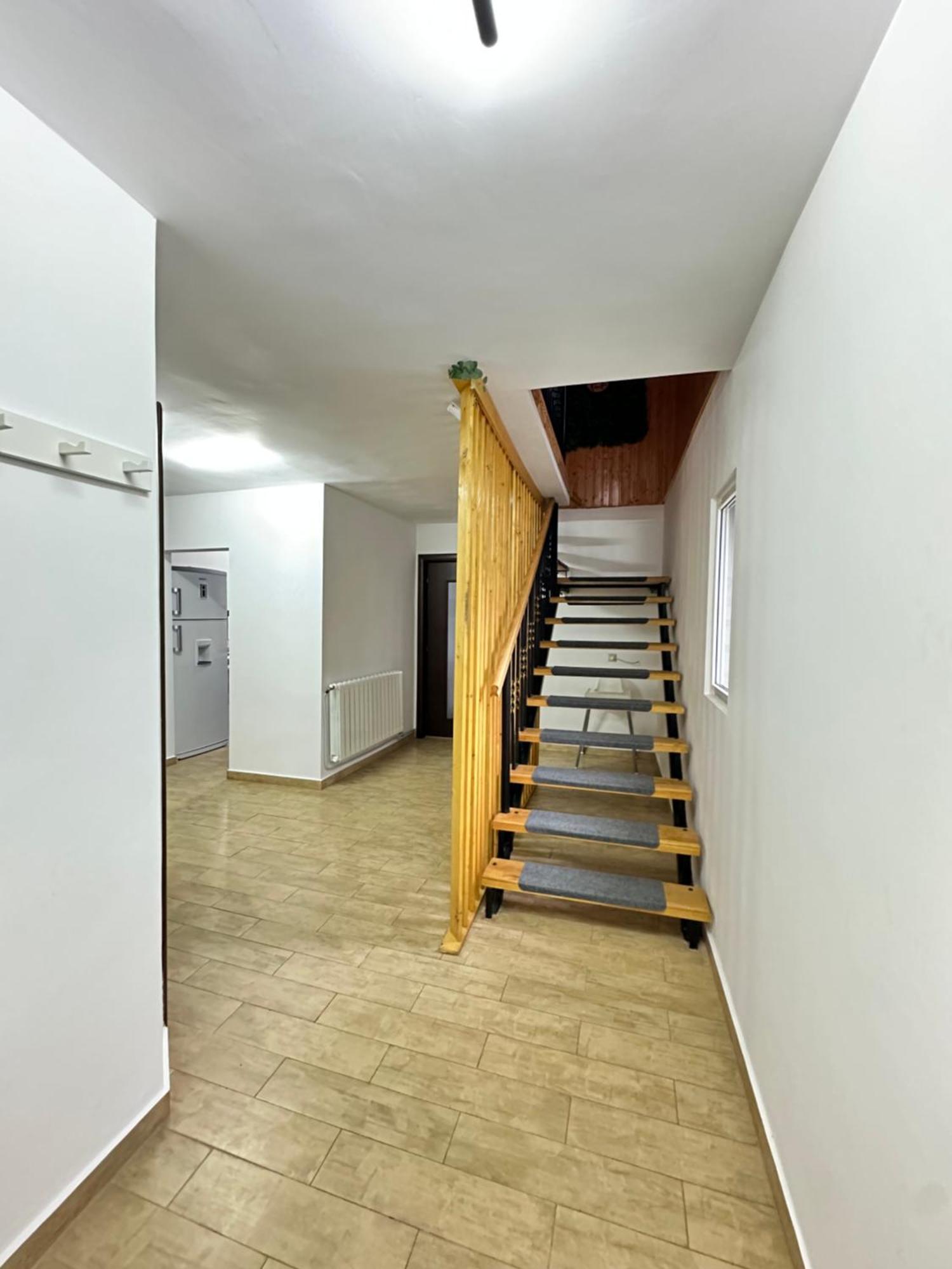莫伊西德约斯Prater House Mountain View别墅 外观 照片